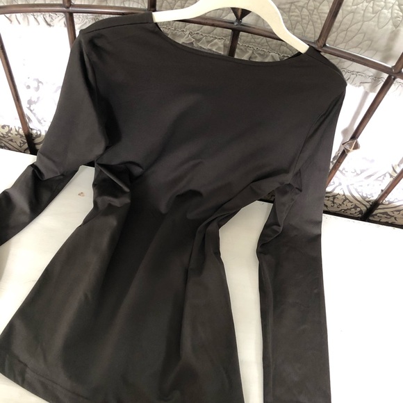 A Line .. by Anne Klein.. stretchy tee - Picture 8 of 8